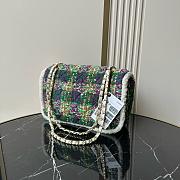 Colestore Chanel Large Flap Bag  Tweed, Shearling Lambskin & Gold-Tone Metal  Green, Purple, Ecru & Brown 26.5x19.5x9cm - 3