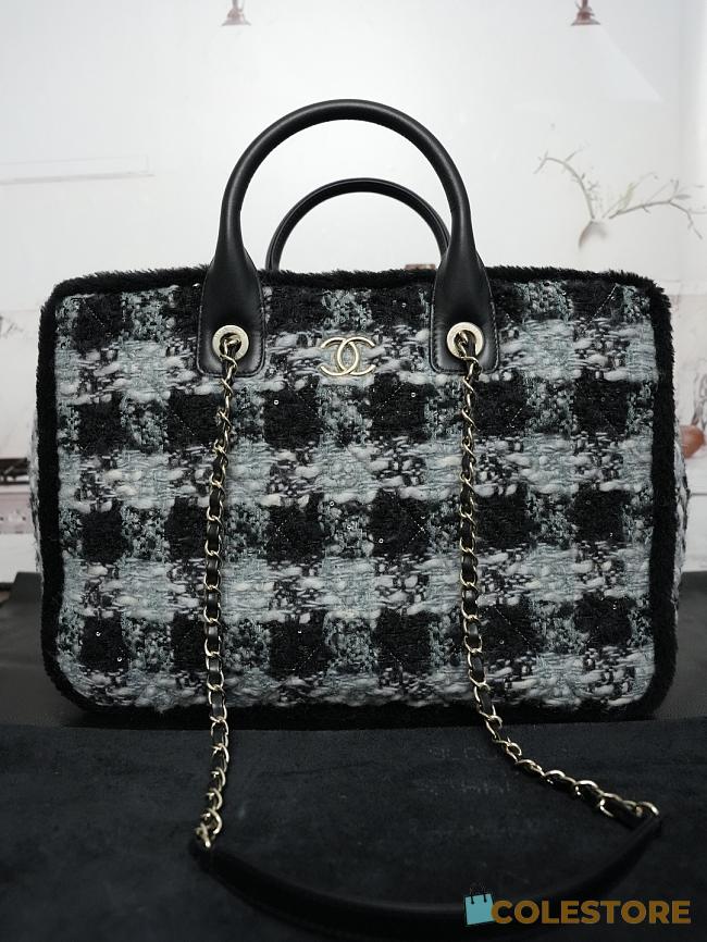 Colestore Chanel Small Tote Tweed, Shearling Lambskin & Gold-Tone Metal  Black & Grey 24x33.5x11cm - 1