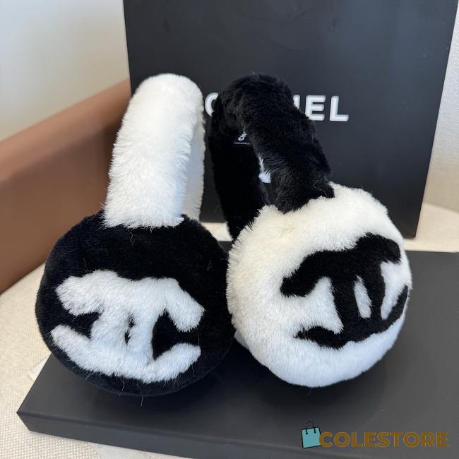 Colestore Chanel Earmuffs  Shearling Lambskin - 1