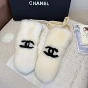 Colestore Chanel Mittens  Shearling Lambskin  Ecru & Black - 6