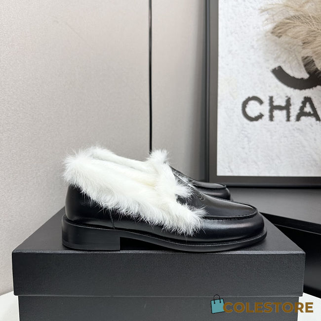 Colestore Chanel Moccasins  Shiny Crumpled Lambskin & Shearling Lambskin  Black & White - 1