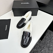 Colestore Chanel Moccasins  Shiny Crumpled Lambskin & Shearling Lambskin  Black & White - 4