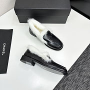 Colestore Chanel Moccasins  Shiny Crumpled Lambskin & Shearling Lambskin  Black & White - 3