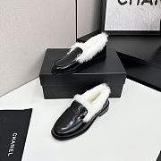 Colestore Chanel Moccasins  Shiny Crumpled Lambskin & Shearling Lambskin  Black & White - 2