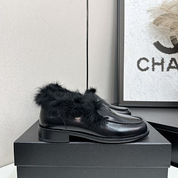 Colestore Chanel Moccasins   Shiny Crumpled Lambskin & Shearling Lambskin  Black