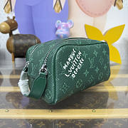 Colestore Louis Vuitton Mini Dopp Kit G71 Green 20x12x13cm - 5