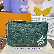 Colestore Louis Vuitton Key Pouch S Monogram Canvas Green 15x1x9cm - 1