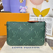 Colestore Louis Vuitton Key Pouch S Monogram Canvas Green 15x1x9cm - 4
