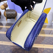 	 Colestore Louis Vuitton Mini Dopp Kit G71 Blue 20x12x13cm - 6
