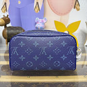 	 Colestore Louis Vuitton Mini Dopp Kit G71 Blue 20x12x13cm - 3