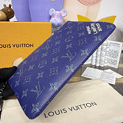 	 Colestore Louis Vuitton Key Pouch M Monogram Canvas Blue 24x1x15.5cm - 3