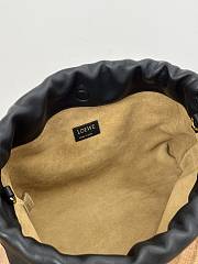 	 Colestore Loewe Medium Flamenco Purse in Mellow Nappa Lambskin Black 30x20x10.5cm - 4
