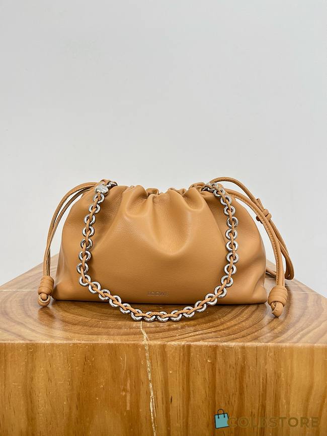 	 Colestore Loewe Medium Flamenco Purse in Mellow Nappa Lambskin Sahara 30x20x10.5cm - 1