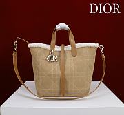 Colestore Dior DiorAlps Medium Dior Toujours Vertical Tote Bag Beige Macrocannage Suede Calfskin and Ecru Merino Wool 23x24x16cm - 4