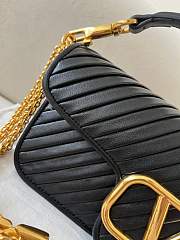 Colestore Valentino Garavani Locò Textured Shoulder Bag Black 28x12x9cm - 6