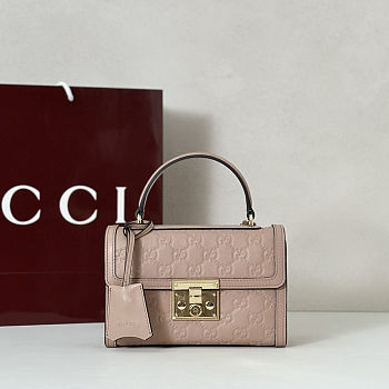 Colestore Gucci Padlock Small Top Handle Bag in Pink Beige GG leather 20x13x8cm