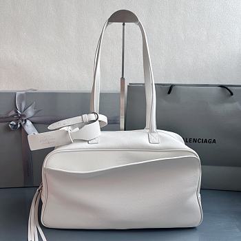 Colestore Balenciaga Bowling Carrie Leather Shoulder bag in White 36x16x18.7cm