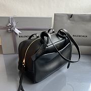 Colestore Balenciaga Bowling Carrie Leather Shoulder bag in Black 36x16x18.7cm - 4