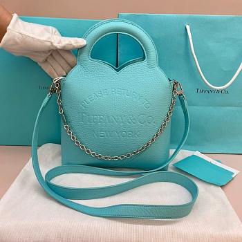 Colestore Tiffany & Co. Return To Tiffany Leather Top Handle Bag in Blue 20x28x10cm