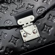 Colestore  Louis Vuitton Trunkie Fashion Leather Black M28137 16 x 8 x 27cm - 5