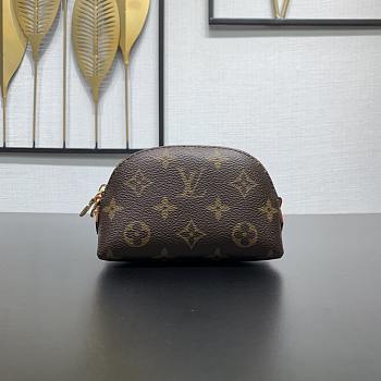 Colestore Louis Vuitton Brown Monogram Cosmetic Pouch M25653 9 × 5.5 × 13.5 cm