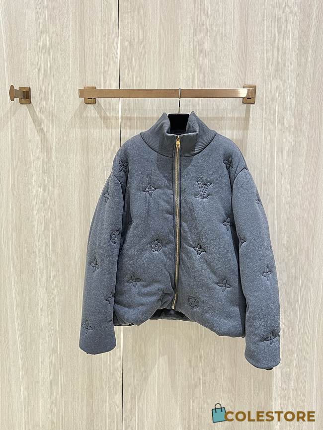 Colestore Louis Vuitton Elegant Monogram Knitted Down Blouson - 1