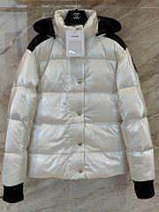 	 Colestore Chanel Down jackets Synthetic White & Black - 6