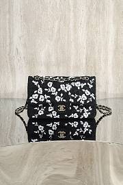 Colestore Chanel Flap Bag with White Floral Embroidery 25cm - 1
