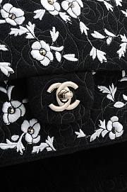 Colestore Chanel Flap Bag with White Floral Embroidery 25cm - 3