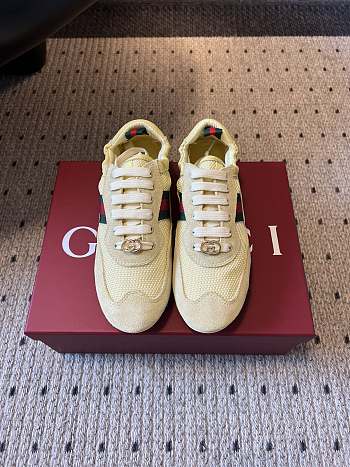Colestore  Gucci Women's Gucci Shift Trainers in Light Yellow Fabric