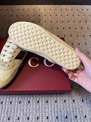 Colestore  Gucci Women's Gucci Shift Trainers in Light Yellow Fabric - 6