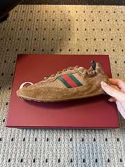 Colestore  Gucci Women's Gucci Shift Trainers in Brown Fabric - 6