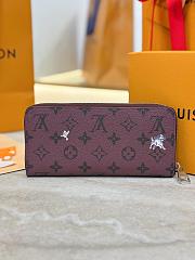 Colestore  Louis Vuitton Zippy Wallet Horizontal Burgundy Monogram 10x2.5x21cm - 1