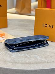Colestore  Louis Vuitton Zippy Wallet Horizontal Blue Monogram 10x2.5x21cm - 4