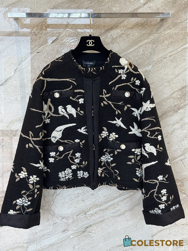 Colestore Chanel Jacket - Wool & cashmere, black, gold & white  - 1