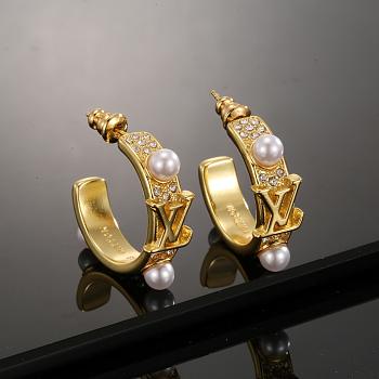 Colestore Louis Vuitton Gold Monogram Pearl Embellished Earrings
