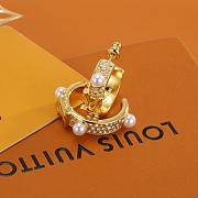 Colestore Louis Vuitton Gold Monogram Pearl Embellished Earrings - 2