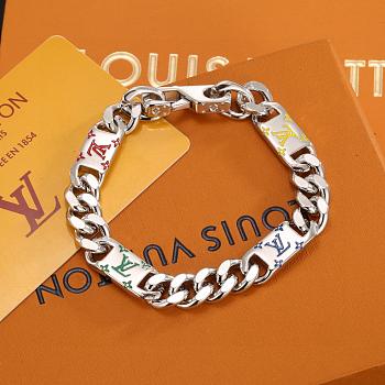 Colestore Louis Vuitton Chain Links