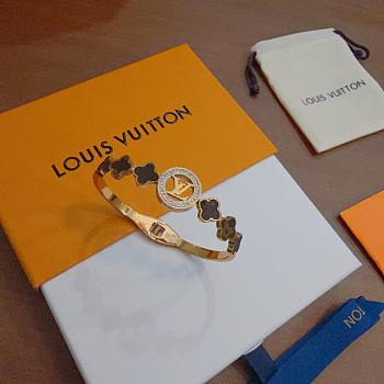Colestore Louis Vuitton Iconic Medallion Bracelet