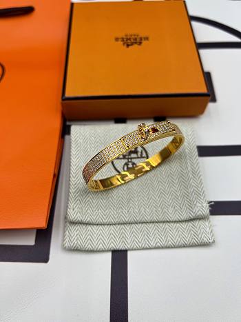 Colestore  Hermès Kelly Bracelet Gold