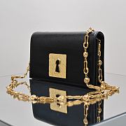 Colestore Schiaparelli Keyhole Chain Pouch Calfskin Black 19.5x3x11.5cm - 4