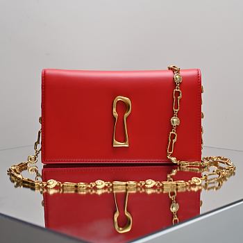 Colestore Schiaparelli Keyhole Chain Pouch Calfskin Red 19.5x3x11.5cm