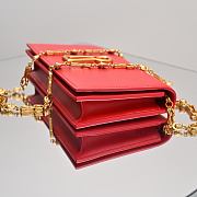 Colestore Schiaparelli Keyhole Chain Pouch Calfskin Red 19.5x3x11.5cm - 5
