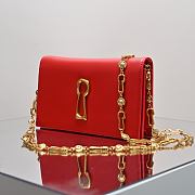 Colestore Schiaparelli Keyhole Chain Pouch Calfskin Red 19.5x3x11.5cm - 4