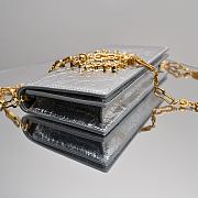 Colestore Schiaparelli Keyhole Bijou Chain Clutch Calfskin Silver 19.5x3x11.5cm - 6