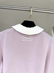 Colestore Chanel Cardigan Light pink with a white collar - 3