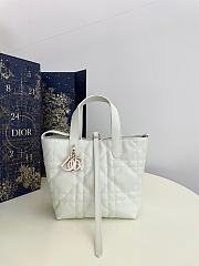 Colestore Dior Small Dior Toujours Vertical Tote Bag White 18x16x12cm - 3
