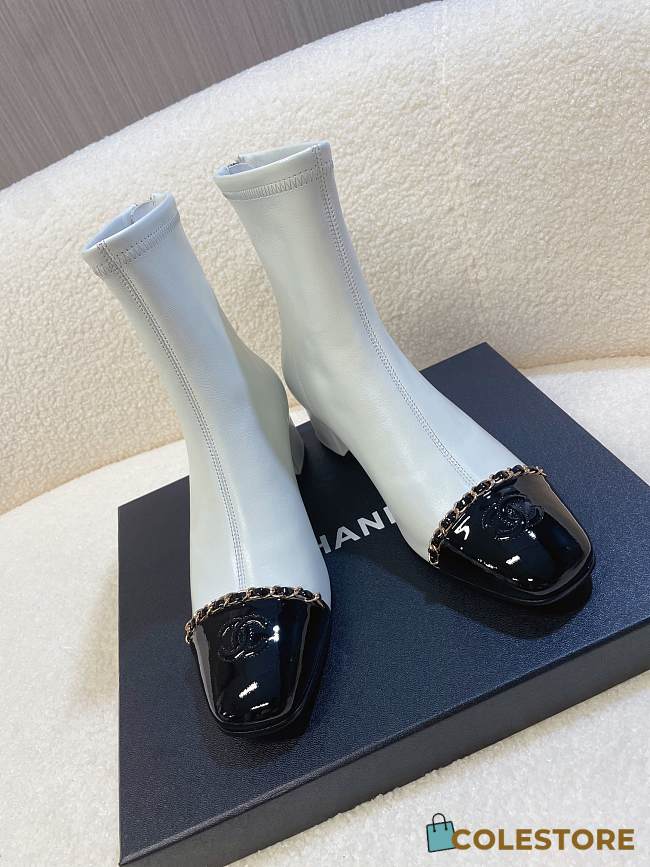 Colestore Chanel Patent Leather Ankle boots White - 1