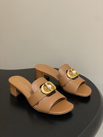 Colestore Dior 30 Montaigne Heeled Slide Caramel Calfskin
