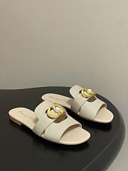 Colestore Dior 30 Montaigne Slide Cream Calfskin - 1